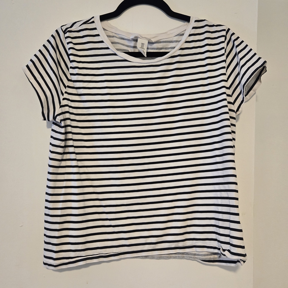 H&M Black and White Striped Short Sleeve Tee